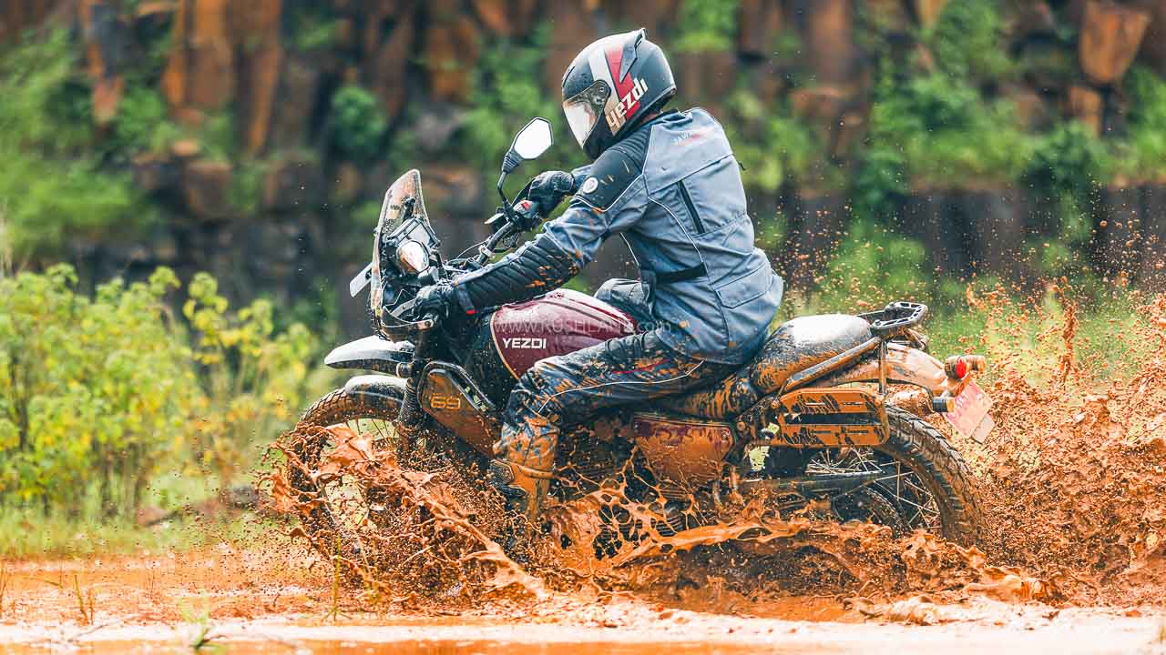 2025 Yezdi Adventure Launch On 15th May – New Design, Colours