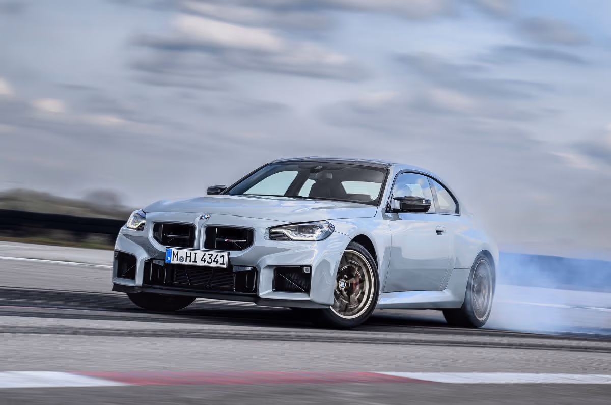 New BMW M2 CS revealed with 530hp inline six