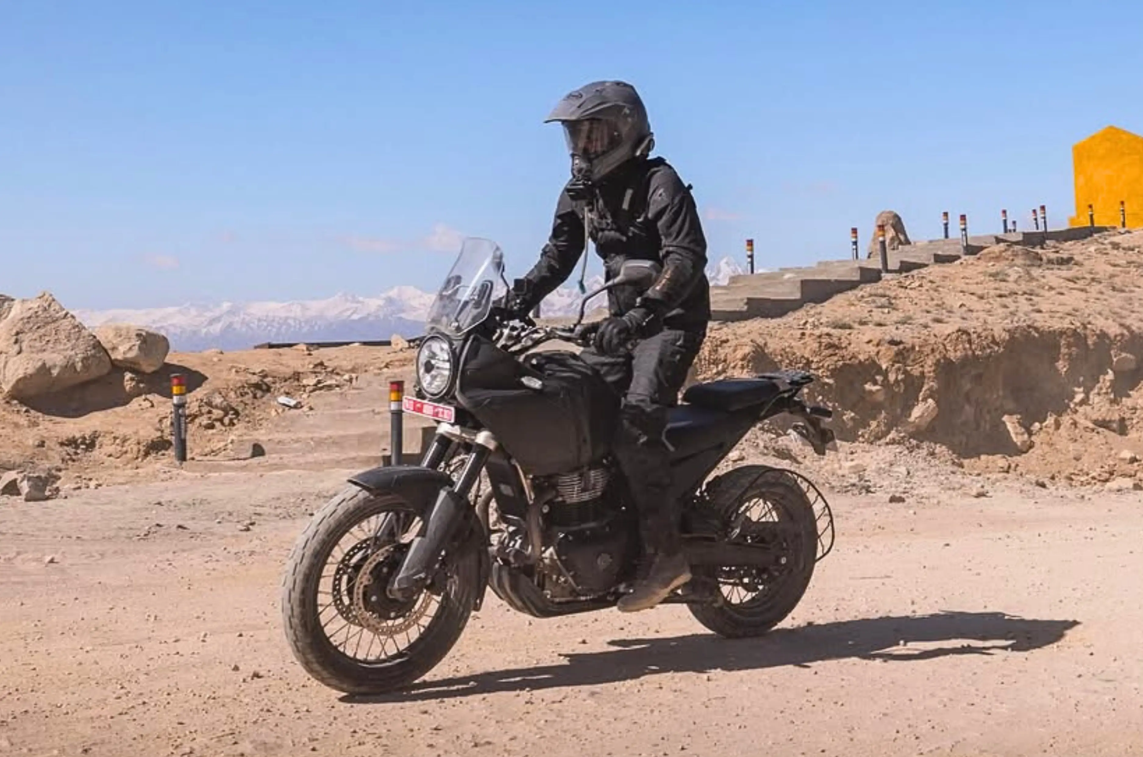 Royal Enfield Himalayan 750 and Electric Himalayan official images released