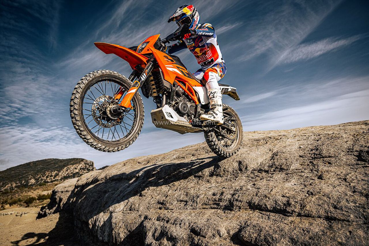 KTM Launches Global-Spec 390 Adventure Enduro R in India at Rs 3.53 Lakh