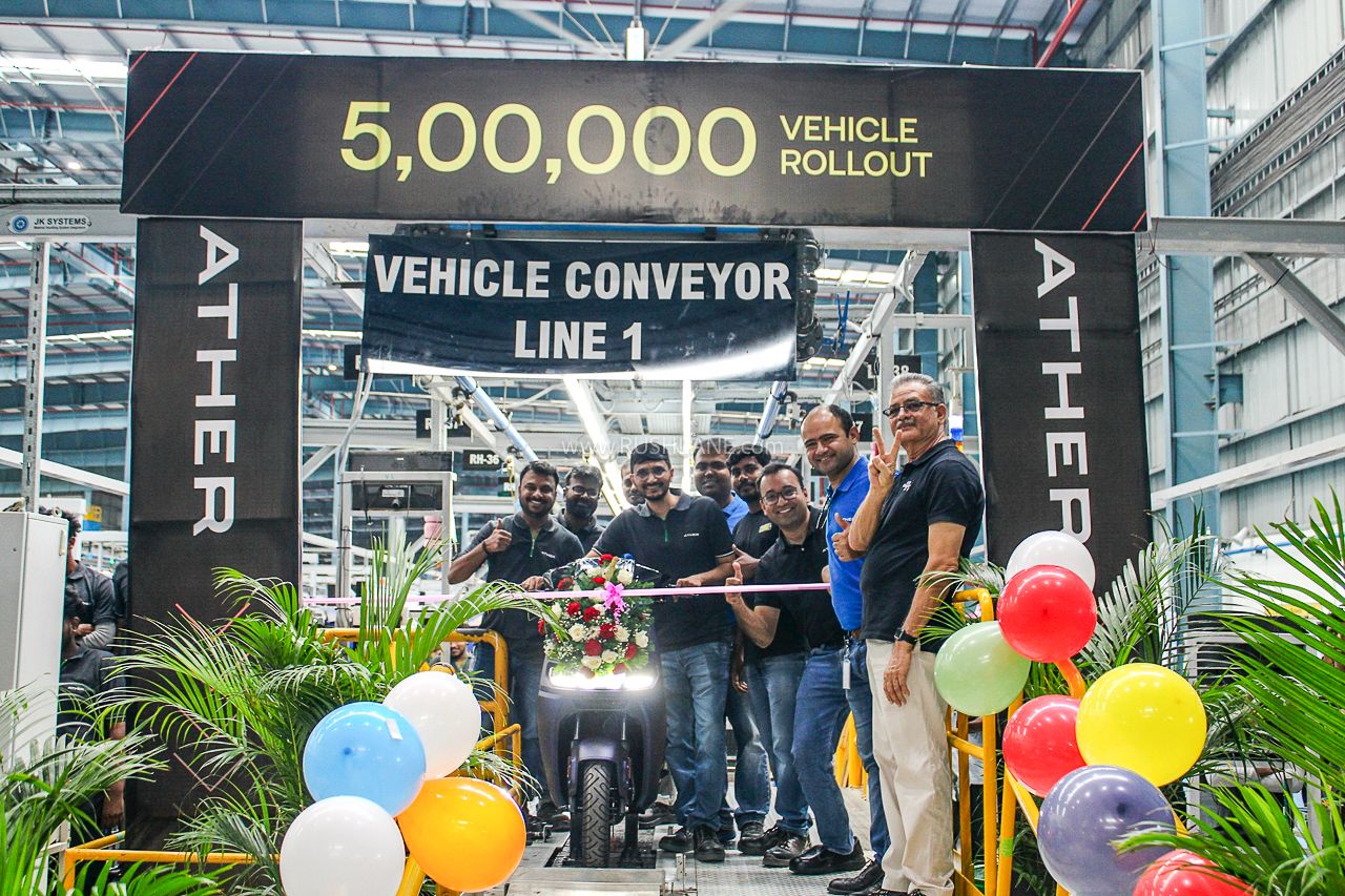 Ather Rolls Out 500,000th Electric Scooter – New Production Milestone