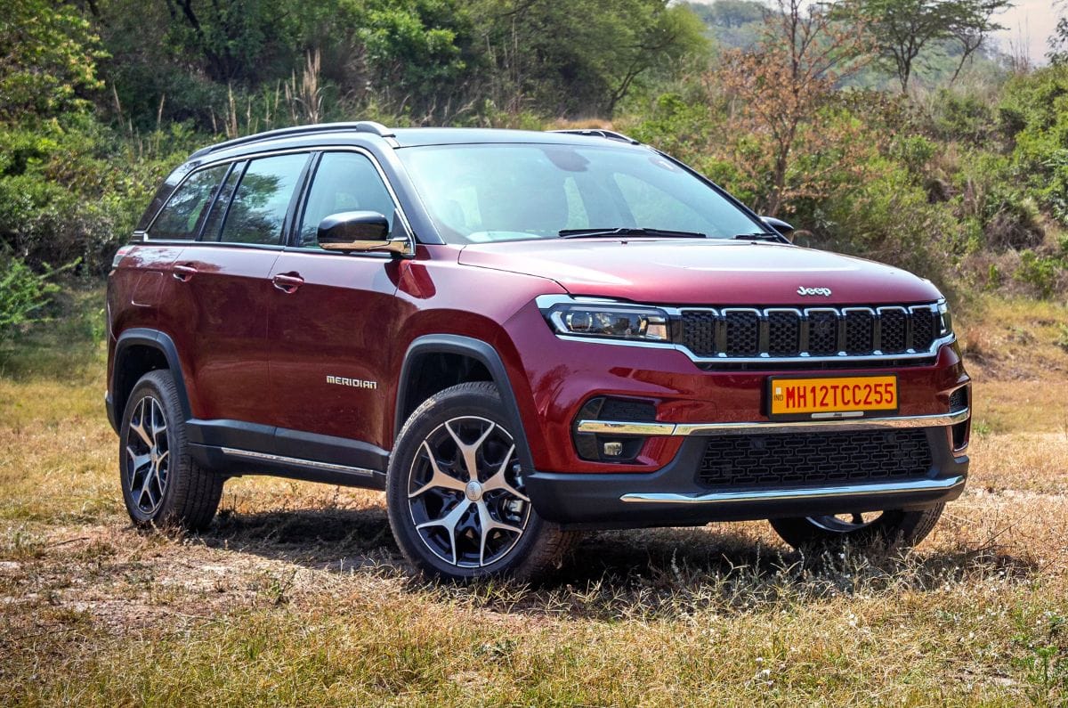 Jeep Meridian front third